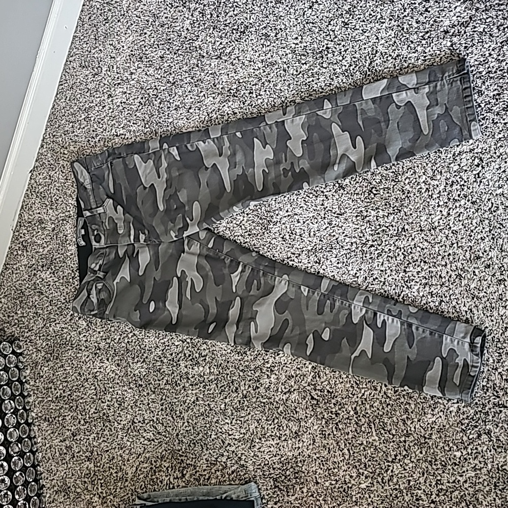 Wit & Wisdom camo jeans